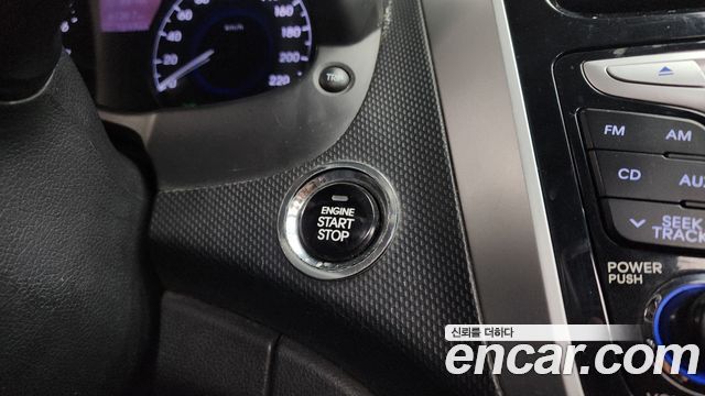 Hyundai Accent 2011 — photo 24