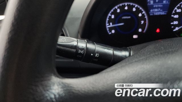 Hyundai Accent 2011 — photo 27