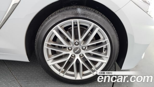 Genesis G70 2020 — photo 7