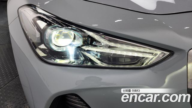 Genesis G70 2020 — photo 8