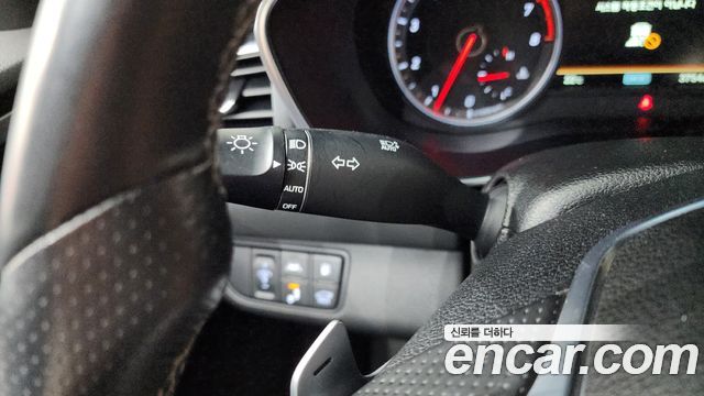 Genesis G70 2020 — photo 29