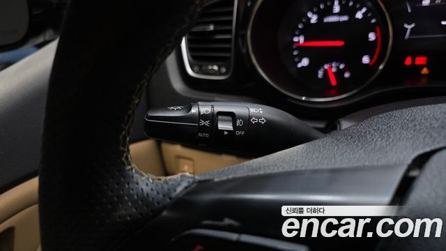 Kia Canival 2016 — photo 15