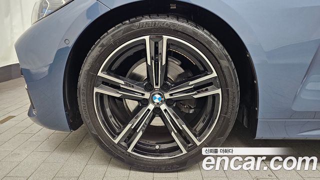 BMW 4-Series 2023 — photo 5