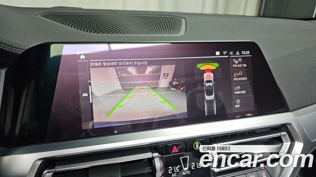 BMW 4-Series 2023 — photo 17