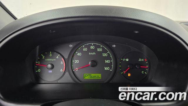 Hyundai Starex 2015 — photo 11