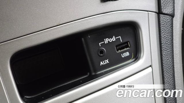 Hyundai Starex 2015 — photo 21
