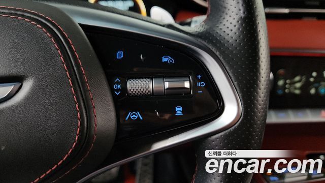 Genesis GV70 2021 — photo 22