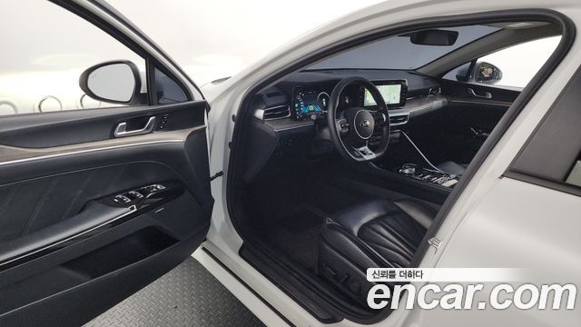 Kia K5 2021 — photo 13