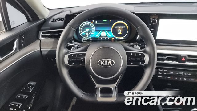 Kia K5 2021 — photo 19