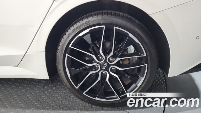 Kia K5 2021 — photo 7