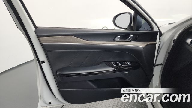 Kia K5 2021 — photo 14