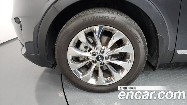 Kia Sorento 2019 — photo 5