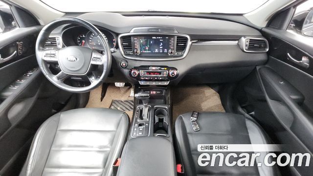Kia Sorento 2019 — photo 10