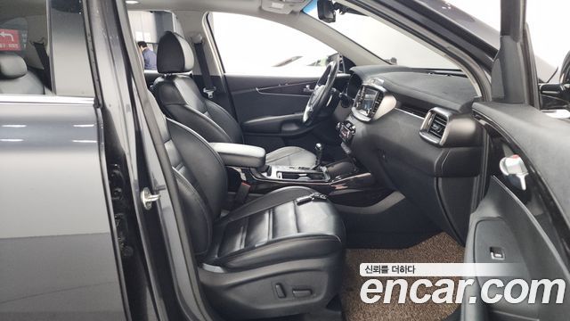 Kia Sorento 2019 — photo 16