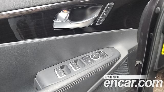 Kia Sorento 2019 — photo 34