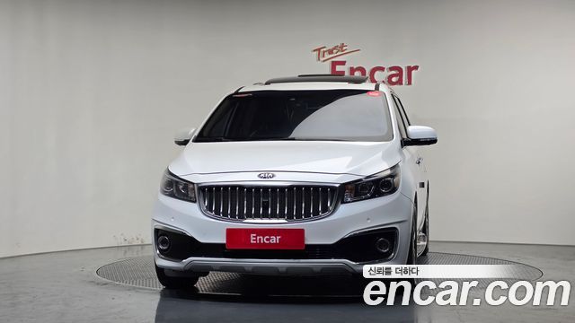 Kia Canival 2018 — photo 3