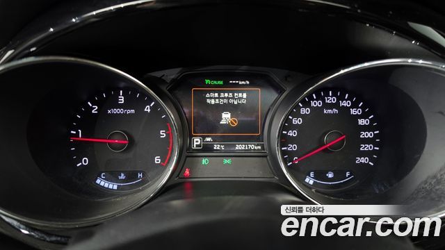 Kia Canival 2018 — photo 8