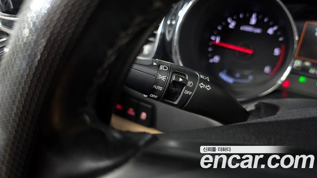 Kia Canival 2018 — photo 13