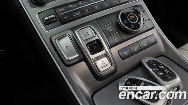 Hyundai Santafe 2022 — photo 12