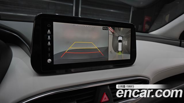 Hyundai Santafe 2022 — photo 20