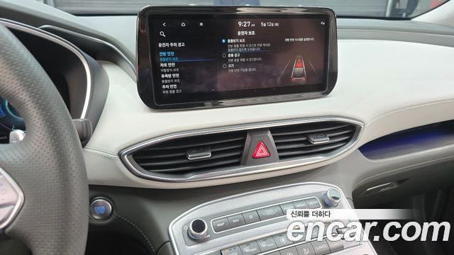 Hyundai Santafe 2022 — photo 21