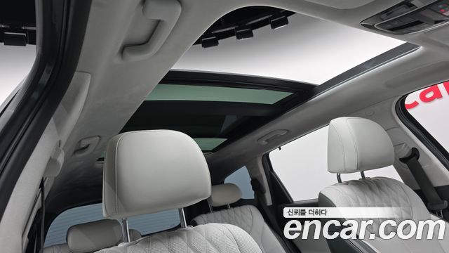 Hyundai Santafe 2022 — photo 25