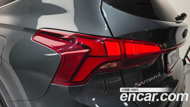 Hyundai Santafe 2022 — photo 9