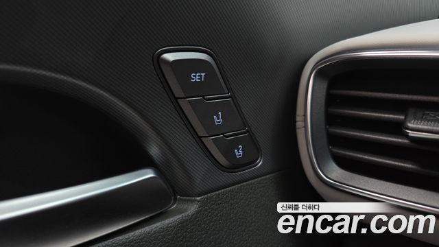 Hyundai Santafe 2022 — photo 27