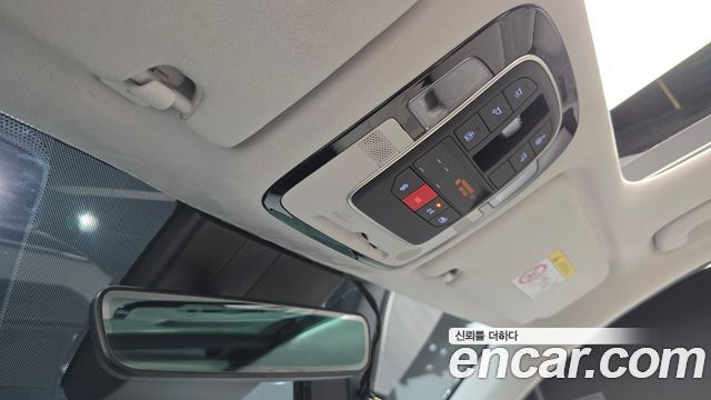 Hyundai Santafe 2022 — photo 32