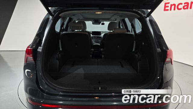 Hyundai Santafe 2022 — photo 35