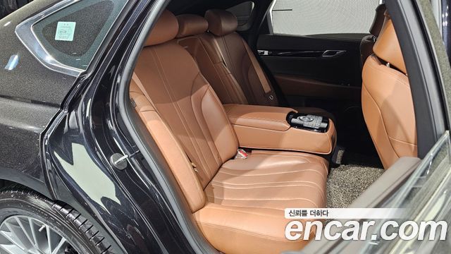 Genesis G80 2022 — photo 18