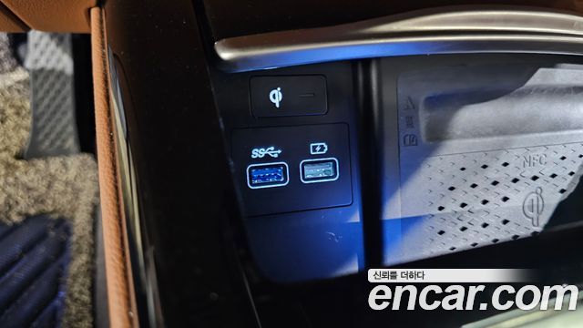 Genesis G80 2022 — photo 19