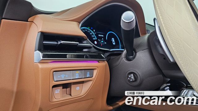 Genesis G80 2022 — photo 30