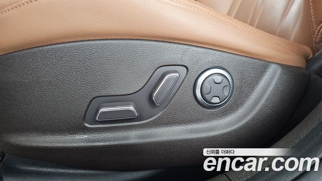 Genesis G80 2022 — photo 32