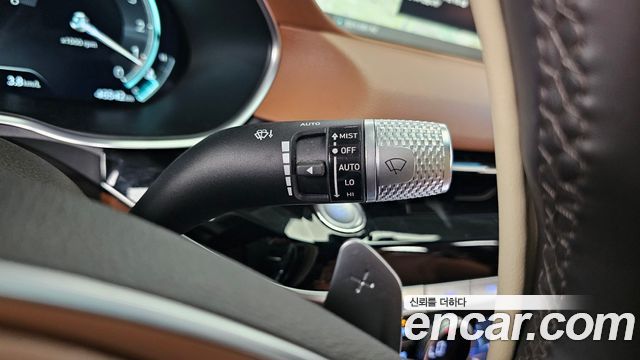 Genesis G80 2022 — photo 36