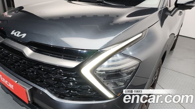 Kia Sportage 2022 — photo 8