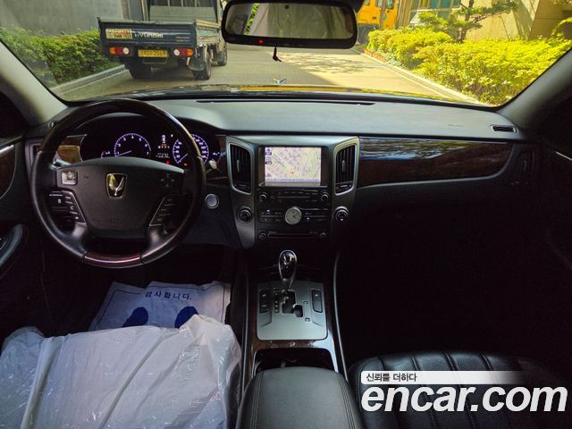 Hyundai Equus 2012 — photo 11