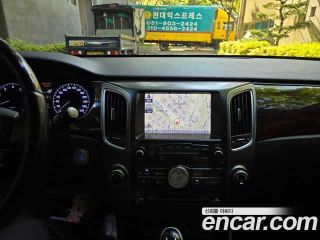 Hyundai Equus 2012 — photo 14
