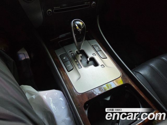 Hyundai Equus 2012 — photo 15