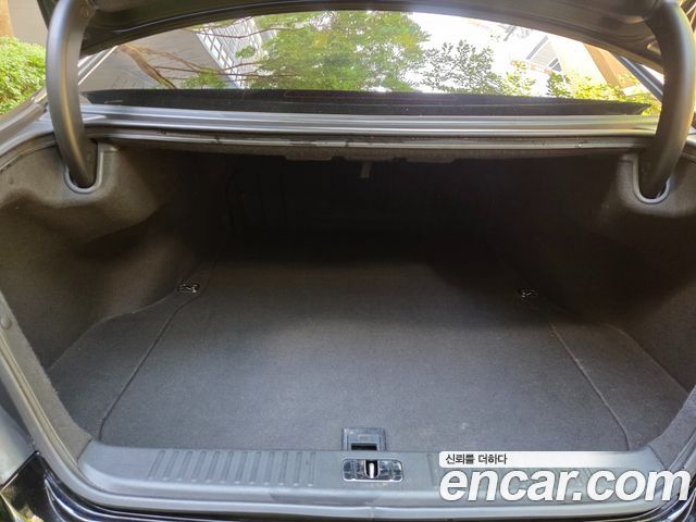 Hyundai Equus 2012 — photo 19