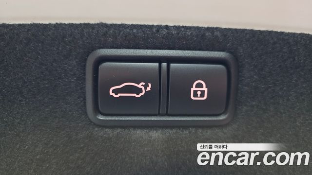 Genesis G80 2020 — photo 24