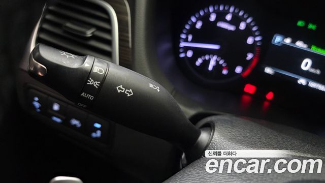 Genesis G80 2020 — photo 33