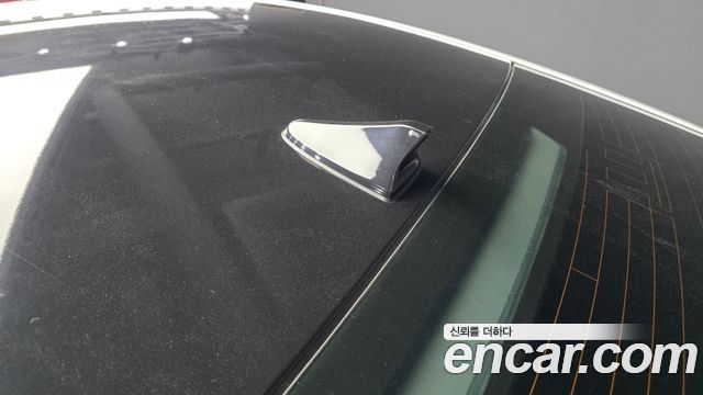 Genesis G80 2020 — photo 34