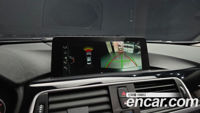 BMW 3-Series 2017 — photo 15