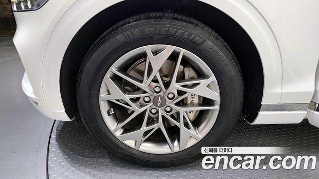 Genesis GV70 2023 — photo 5