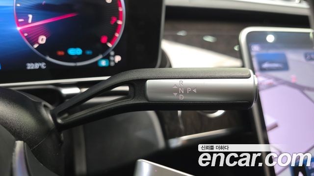 Mercedes-Benz S-Class 2021 — photo 9