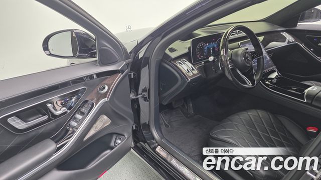 Mercedes-Benz S-Class 2021 — photo 13