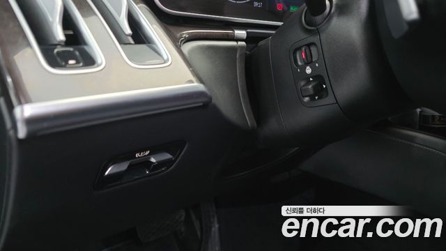 Mercedes-Benz S-Class 2021 — photo 14