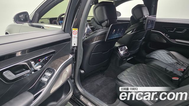 Mercedes-Benz S-Class 2021 — photo 18