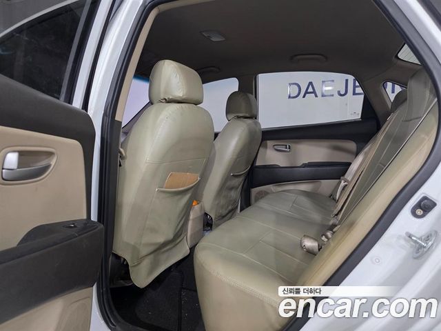 Hyundai AVANTE 2008 — photo 8